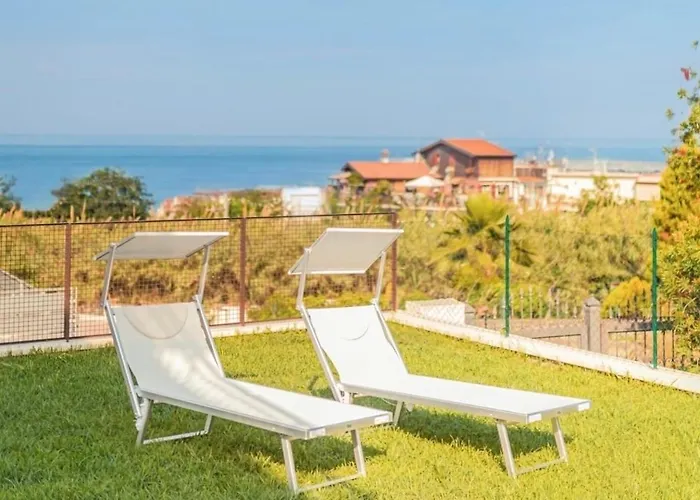 Nacari Lejlighed Giardini Naxos