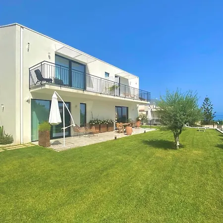 Apartamento Nacari Giardini-Naxos