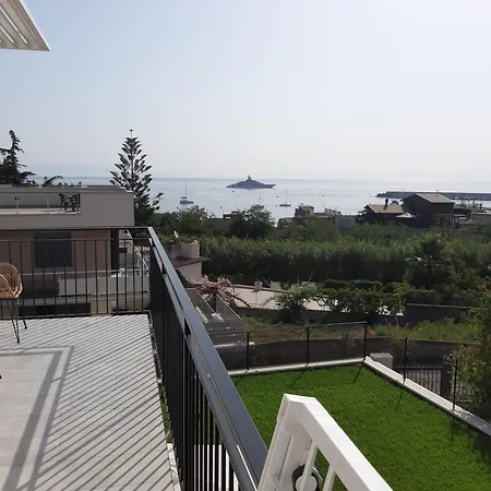 Apartment Nacari Giardini Naxos